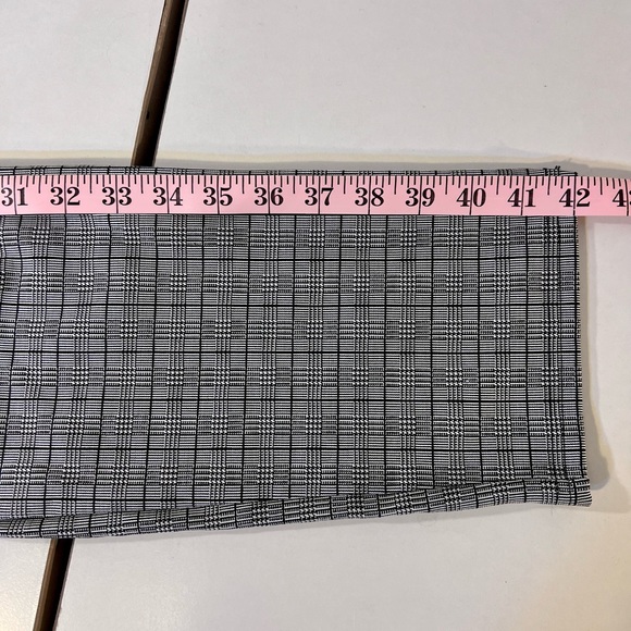 XL Plaid Stretch Pants NWT - Picture 4 of 5